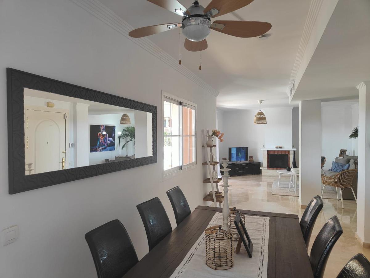 Center Beach 2 Beds Appartement Elviria Marbella Eksteriør bilde