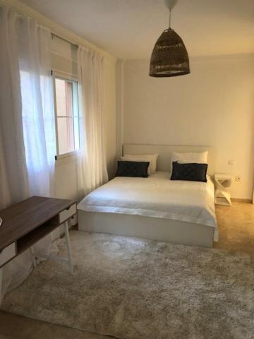 Center Beach 2 Beds Appartement Elviria Marbella Eksteriør bilde